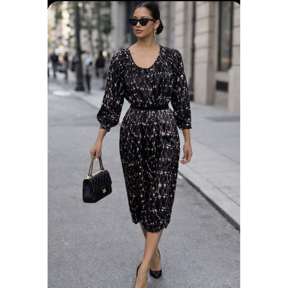 RAQUEL ALLEGRA Grace Silk Print Midi Dress BlackAbstract Tie Dye Petal XS